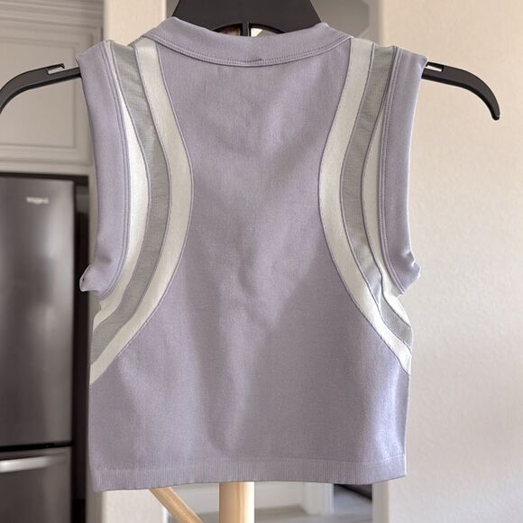 NWOT Free People Free Kick Crop Henley Lavender Sleeveless Muscle Top XS/S - Picture 9 of 10